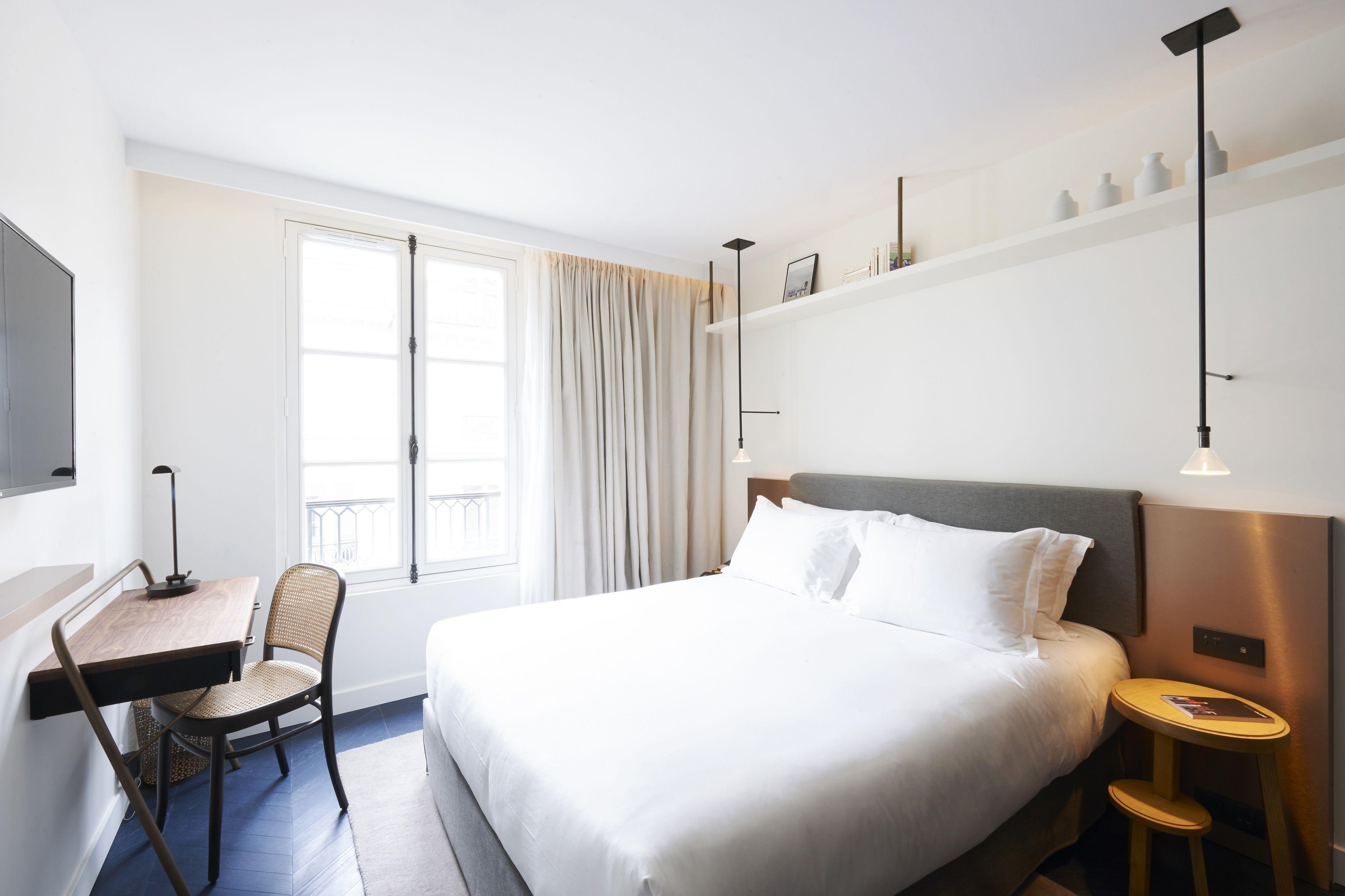 Perpetual Elysee Montaigne Paris Exterior photo